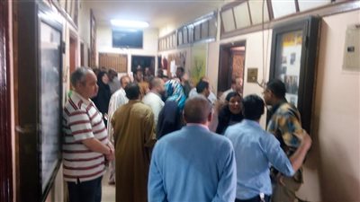 تظاهر عمال المدارس بالقليوبية احتجاجا على عدم صرف المرتبات