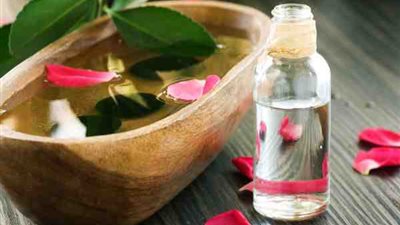 وصفات طبيعية لتنظيف بشرتك بعد عناء يوم طويل