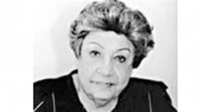 أمينة السعيد تكتب: المرأة في الميزان