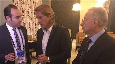 «سالجادو» يزور بعثة الأهلي في الإمارات