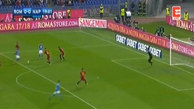 بالفيديو.. نابولي يتقدم بهدف أمام روما بالشوط الأول