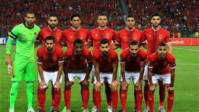 أزارو يقود هجوم الأهلي أمام المصري