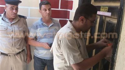 بالصور.. إغلاق 8 مراكز للدروس الخصوصية بشبرا الخيمة