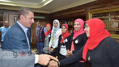 بالصور.. محافظ كفر الشيخ يستقبل أبناء المحافظة المشاركين بمؤتمر الشباب‏