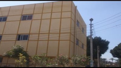 «صحة قنا»: نقل مولدين كهرباء بمستشفيات نقادة والمعنا