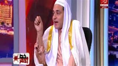 داعية إسلامي: الزواج عبر الإنترنت لا يجوز شرعا (فيديو)