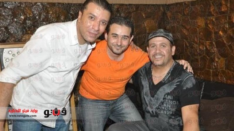 أحمد عادل يتوسط هشام