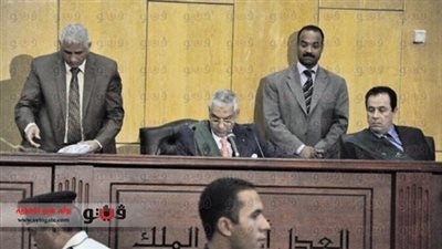 وصول هيئة محاكمة نجلي 