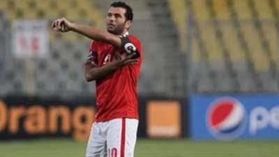 الأهلي يختبر عماد متعب طبيًا استعدادًا لمواجهة سموحة