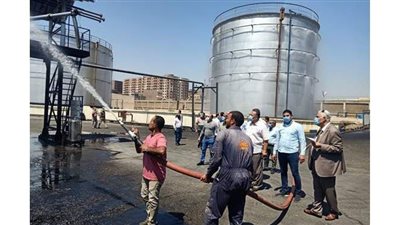 تنفيذ تجربة إخماد حريق بمستودع مصر للبترول بأسيوط