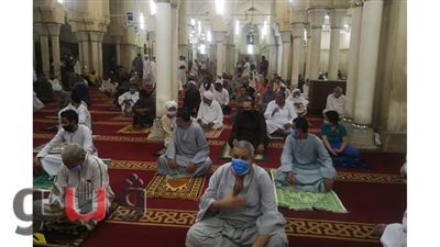 وكيل وزارة الاوقاف بقنا يخطب أول صلاة جمعة بمسجد القنائي | صور