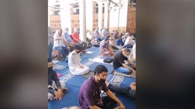 عودة صلاة الجمعة إلى الجامع الأزهر بتدابير احترازية ضد كورونا  | فيديو
