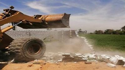 إزالة 9 حالات تعدى على أراضى الأوقاف بالشرقية