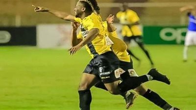لويس إدواردو يحرز الهدف الأول للمقاولون في شباك الزمالك