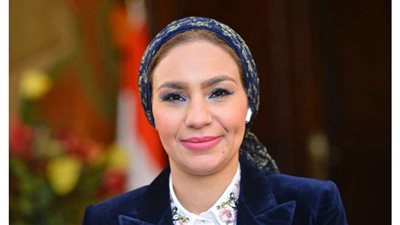 ياسمين الكاشف تشيد بمستوى الشباب المتقدمين للبرنامج الرئاسي لتأهيل القيادات