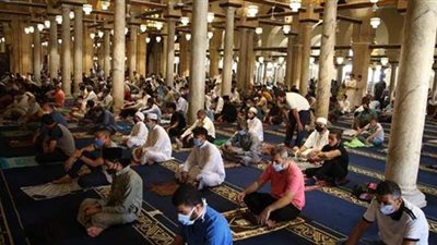 خطيب الجامع الأزهر: شكر الله على نعمة عودتنا لبيوته يكون بالالتزام بالتدابير الاحترازية