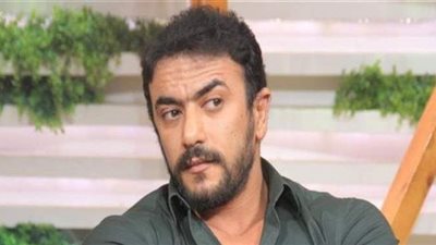 أحمد العوضي بعد عودة صلاة الجمعة : 