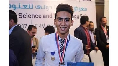 مخترع مصري على طريق العالمية..حسام حسن يبتكر أغشية من القش لتنقية المياه بتقنية النانو