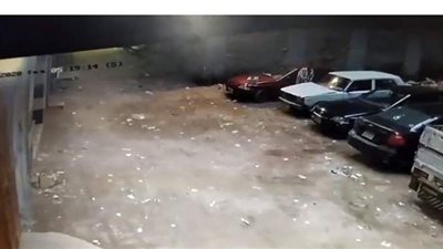 أبو كرتونة. . لص يسرق بطاريات السيارات فى القاهرة | فيديو