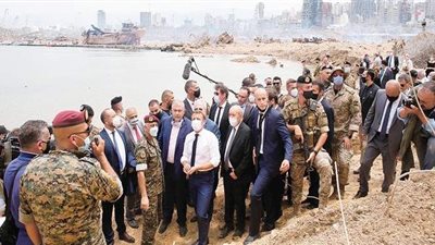 ماكرون: إذا تخلينا عن لبنان ستندلع حرب أهلية