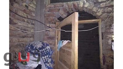 الهدوء يسود جزيرة مطيرة بعد دفن جثامين الفتاتين المذبوحتين