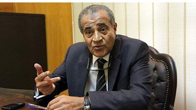 رغيف الغضب .. والمسئولية التائهة .. شعبة المخابز تتنصل .. و