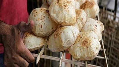 رغيف الغضب.. من باريس إلى أمريكا.. ومن مصر إلى السودان.. عُضَّ قلبى ولا تعض رغيفى.. والثورة الفرنسية سببها قطعة خبز