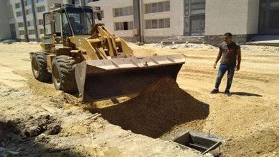 الانتهاء من رصف جميع الطرق داخل المنطقة الصناعية بالمحلة الكبرى