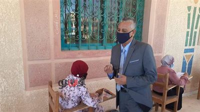 رئيس جامعة جنوب الوادى يتفقد امتحانات الدراسات العليا بكلية التربية بالغردقة