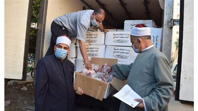 توزيع 16 طن لحوم بالبحيرة من صكوك الأضاحي