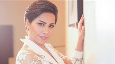 شيرين عبد الوهاب تحتفي بتحقيق أغنية 