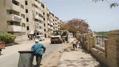 حملة لتطهير ونظافة كورنيش كفر الجزار وكباري في بنها