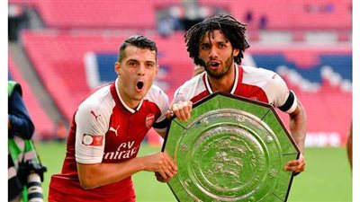 محمد النني يفوز بثالث ألقابه مع أرسنال