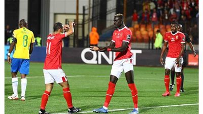 بادجي يسجل الهدف الأول للأهلي في شباك المصري