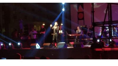 مصطفى قمر يحيي حفل ختام مهرجان الصيف الدولي بمكتبة الإسكندرية | صور