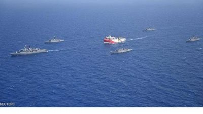 رغم التوتر.. تركيا تجري مناورة عسكرية قبالة قبرص