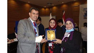 استراتيجيات التنمية الصحية والبيئية في بحث بآداب عين شمس