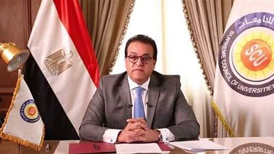 بدء المؤتمر الصحفي لوزير التعليم العالي لإعلان نتيجة المرحلة الأولى من التنسيق