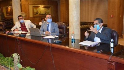 محافظ الغربية : رفع قدرات العاملين بالوحدات المحلية أولى تكليفات المجلس الجديد