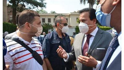 خالد عبد الغفار: التنسيق مع الهجرة لدعوة الطلاب المصريين بالخارج لزيارة الجامعات الأهلية