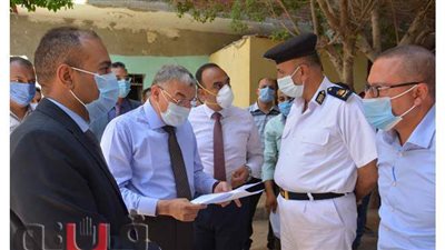 محافظ المنيا يقود حملة مكبرة لإزالة أحد الأبراج المخالفة بمنطقة القرداحي بأبو فليو