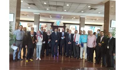 مصر للطيران تعقد دورة تدريبية لمديري العموم والإدارات