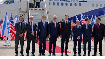 لحظة وصول أول طائرة إسرائيلية للعاصمة الإماراتية أبو ظبي | فيديو