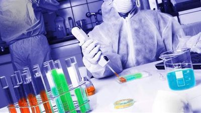 علماء يكشفون عيوب في لقاحي كورونا الروسي والصيني