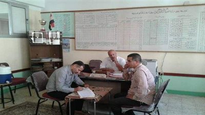 مدير تعليم قها: استلام الكتب من مخازن الإدارة وتوريدها للمدارس