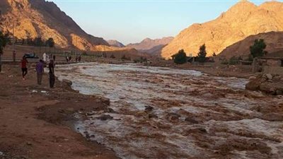 سقوط أمطار غزيرة على سانت كاترين | صور