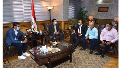 وزير الرياضة: بائع الفريسكا نموذج نفتخر به وندعمه