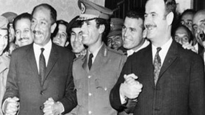 زى انهاردة..  السادات يعلن قيام اتحاد الجمهوريات العربية