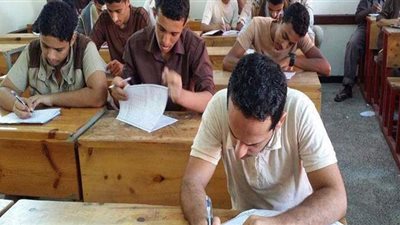 موعد وإجراءات التقدم بطلبات التظلمات لطلاب الدبلومات الفنية