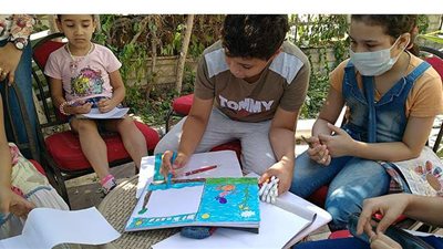ورشتا حكي ورسم للأطفال بمكتبة دمنهور